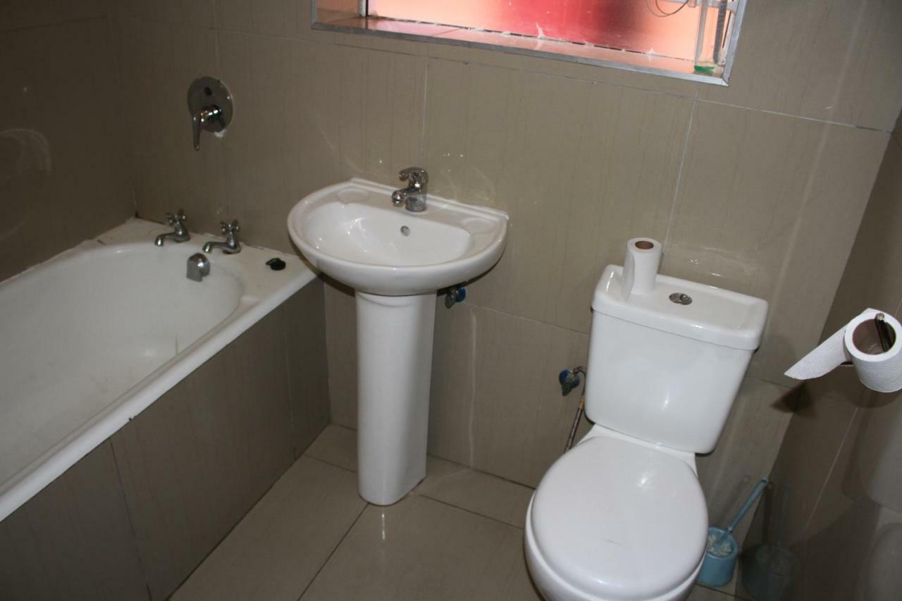 Naya Guest house 2*