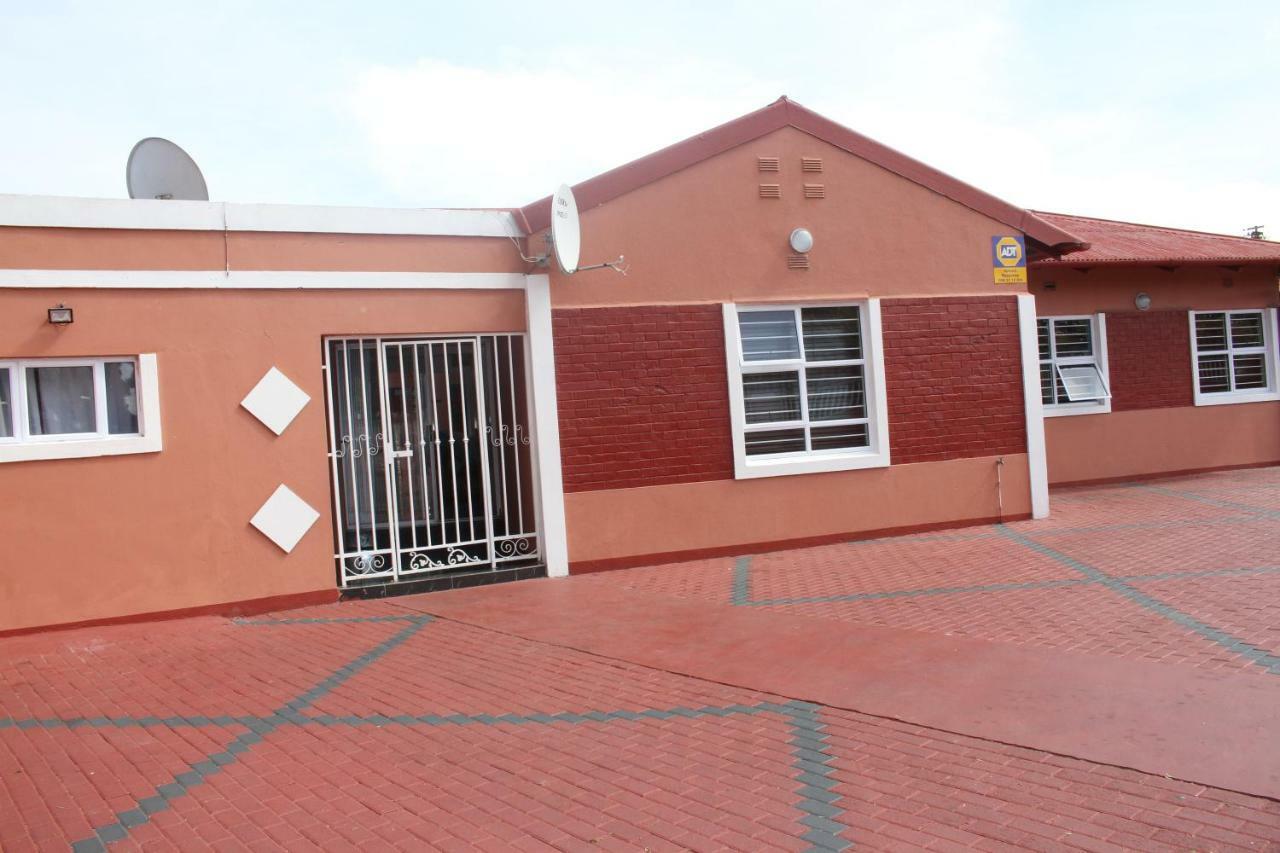 Naya Guest house